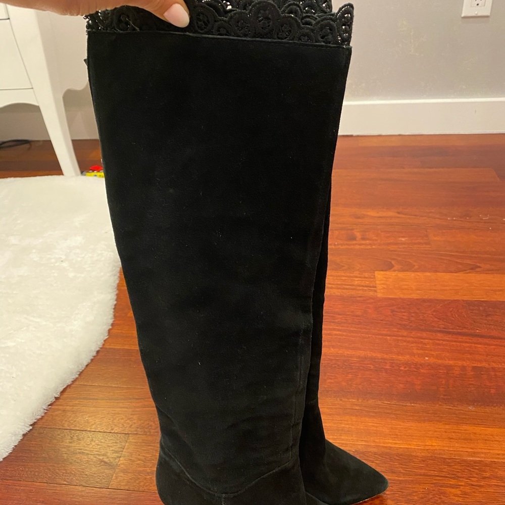Black heels boots. Very elegant! Velour material